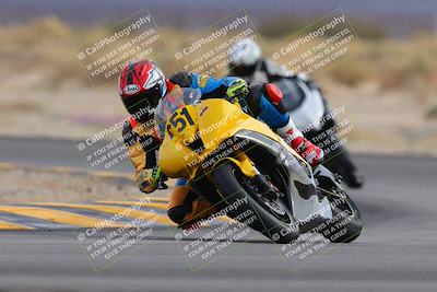 media/Dec-17-2022-SoCal Trackdays (Sat) [[224abd9271]]/Turn 16 (210pm)/